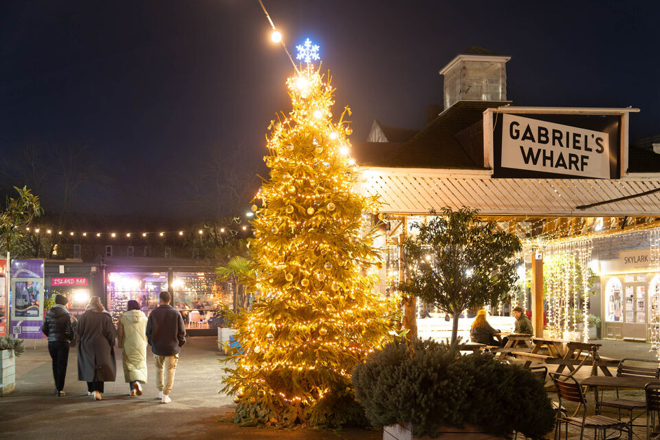 Gabriel's Wharf Christmas tree